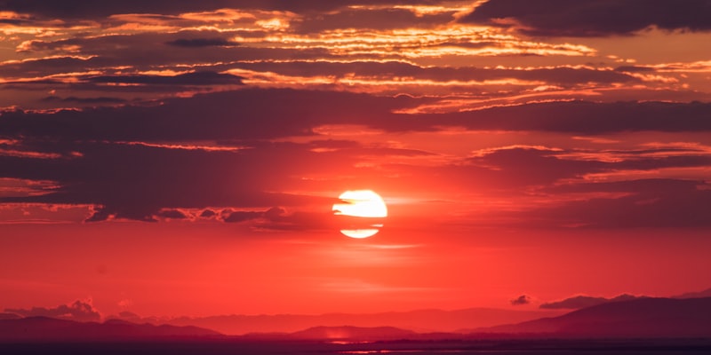 beat365直播中心提供的多路高清无插件足球直播信号选择画面